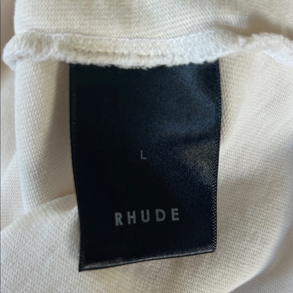NWT Rhude Chevron Logo Repeat T-Shirt Size Large Vintage White - Picture 9 of 10